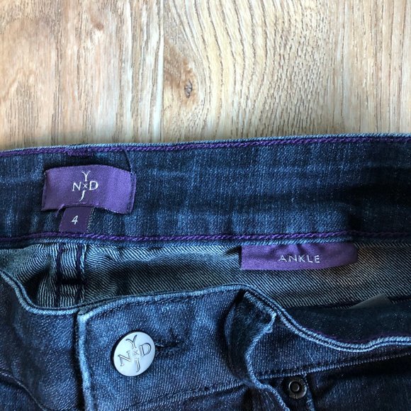 NYDJ Not Your Daughter's Jean. Women's Size 4 - Picture 4 of 6